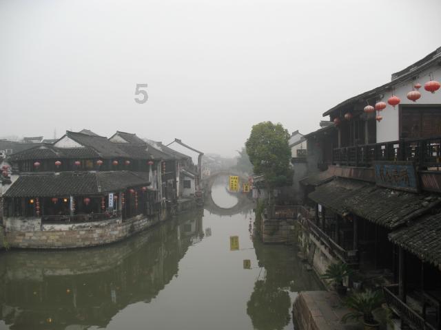 逃离橙园